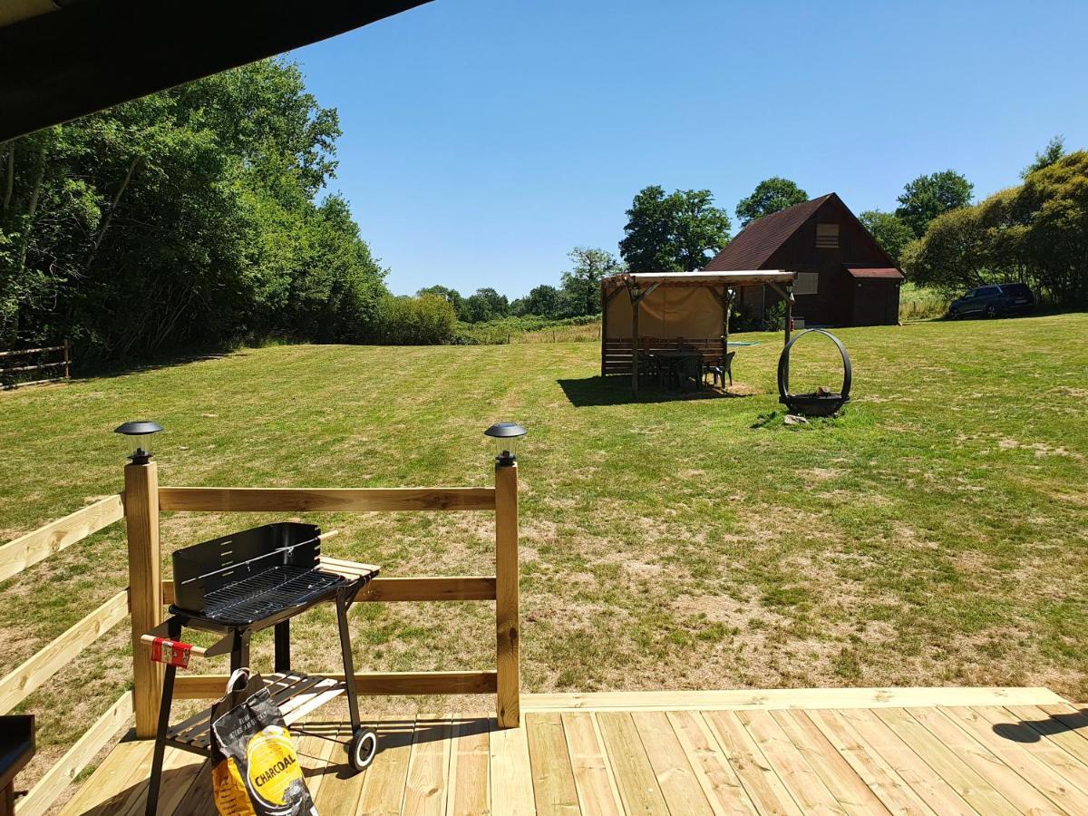 Moulin Du Pommier Glamping & Camping Saulgond エクステリア 写真