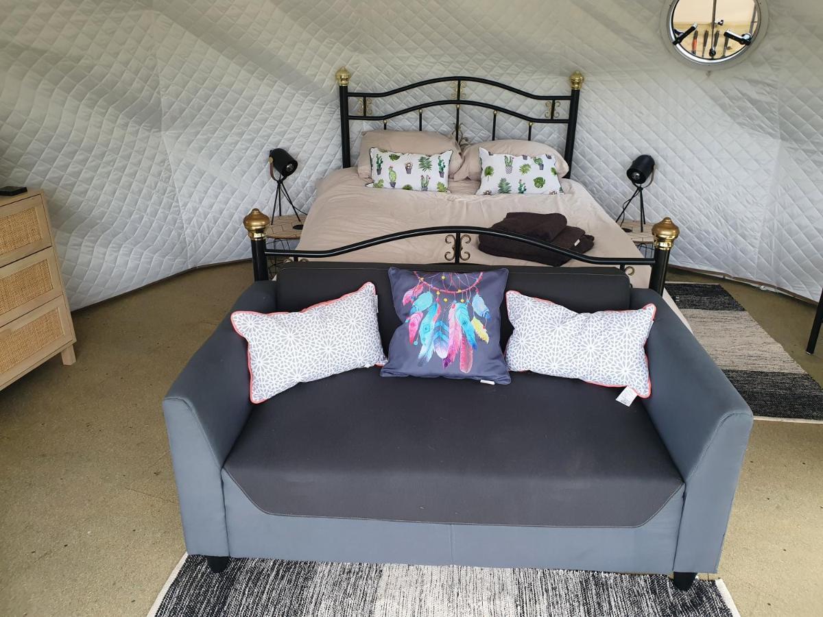 Moulin Du Pommier Glamping & Camping Saulgond エクステリア 写真