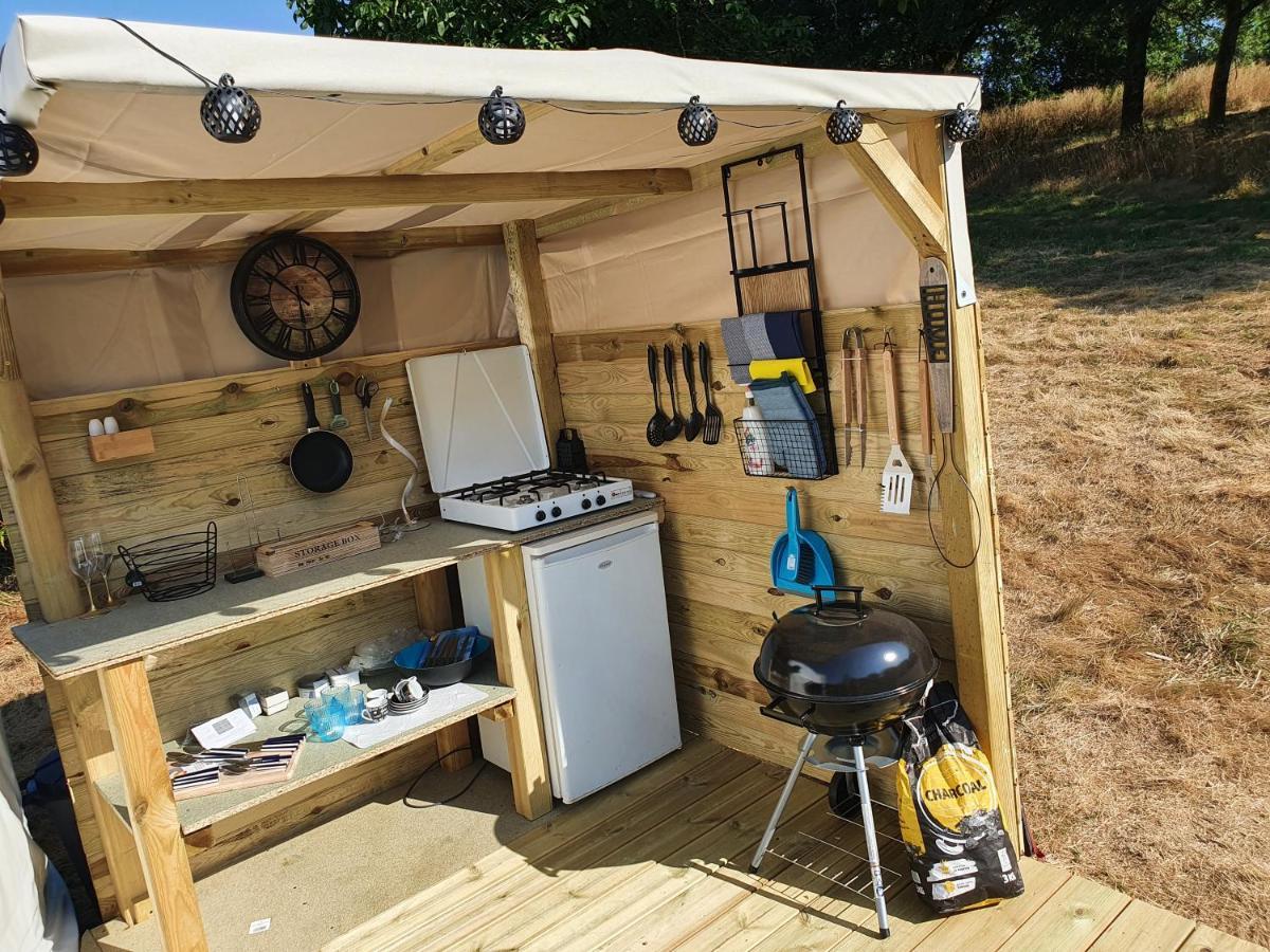Moulin Du Pommier Glamping & Camping Saulgond エクステリア 写真